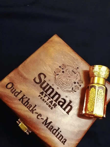 oud khak e madina 6ml attar bottle